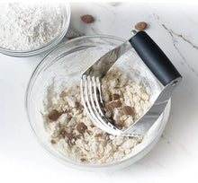 Load image into Gallery viewer, Manual Dough Blender Baking Tool Pastry Blades Flour Mixer Stainless Steel Anti Slip Chef Pastry Cutter Kitchen Accessories